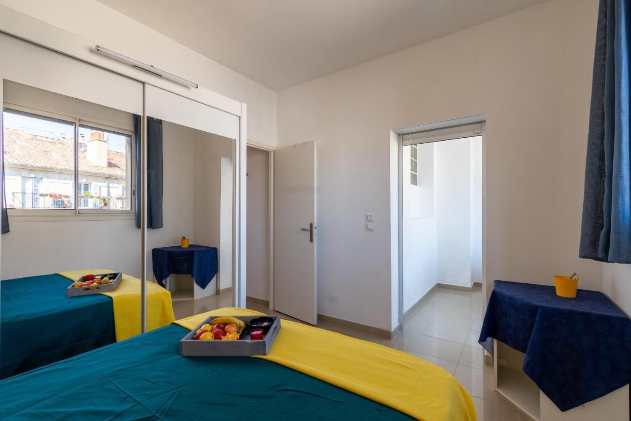 Celebre Vieux Port, Marseille Apartment Exterior foto