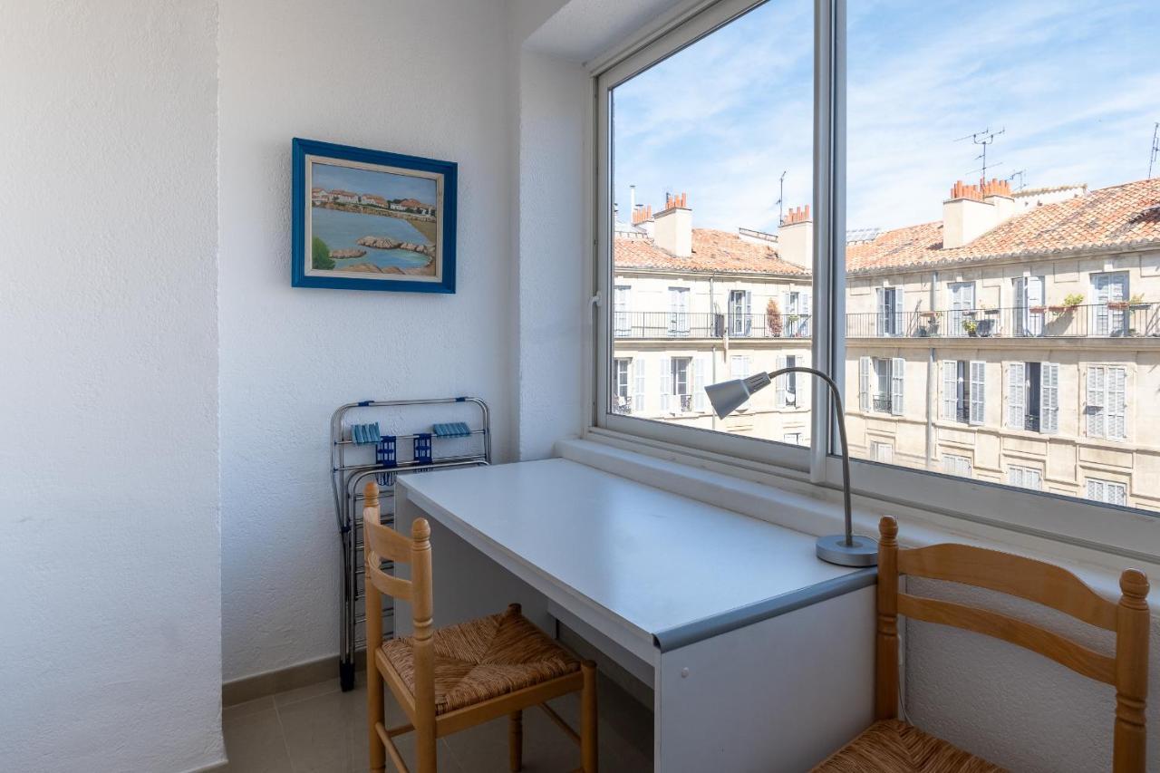 Celebre Vieux Port, Marseille Apartment Exterior foto